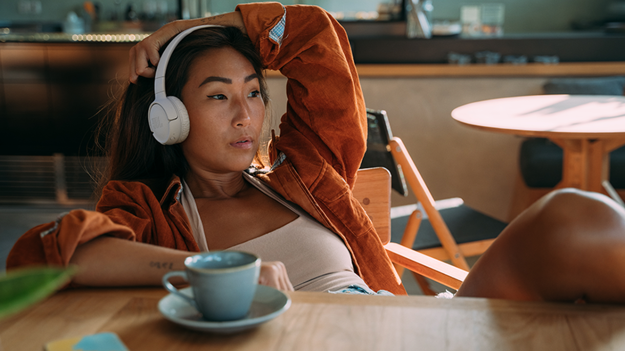 Беспроводные наушники JBL Tune 520BT — Старший брат
