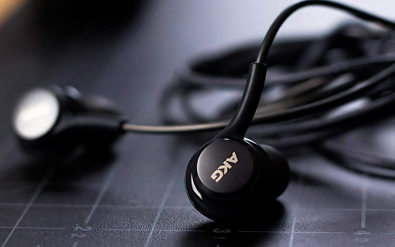 Проводные наушники Samsung (USB-C) (EO-IC100) — Для тех, кому надоело заряжать наушники