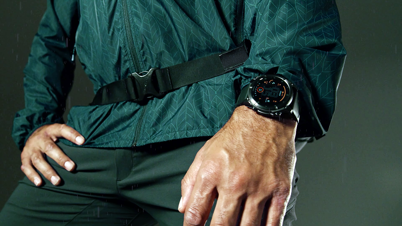 Спортивные часы Garmin fenix 8, 47 мм, AMOLED, титан с DLC, сапфир, силиконовый ремешок цвета чёрный/«серая галька» — Энергии хватит на всё