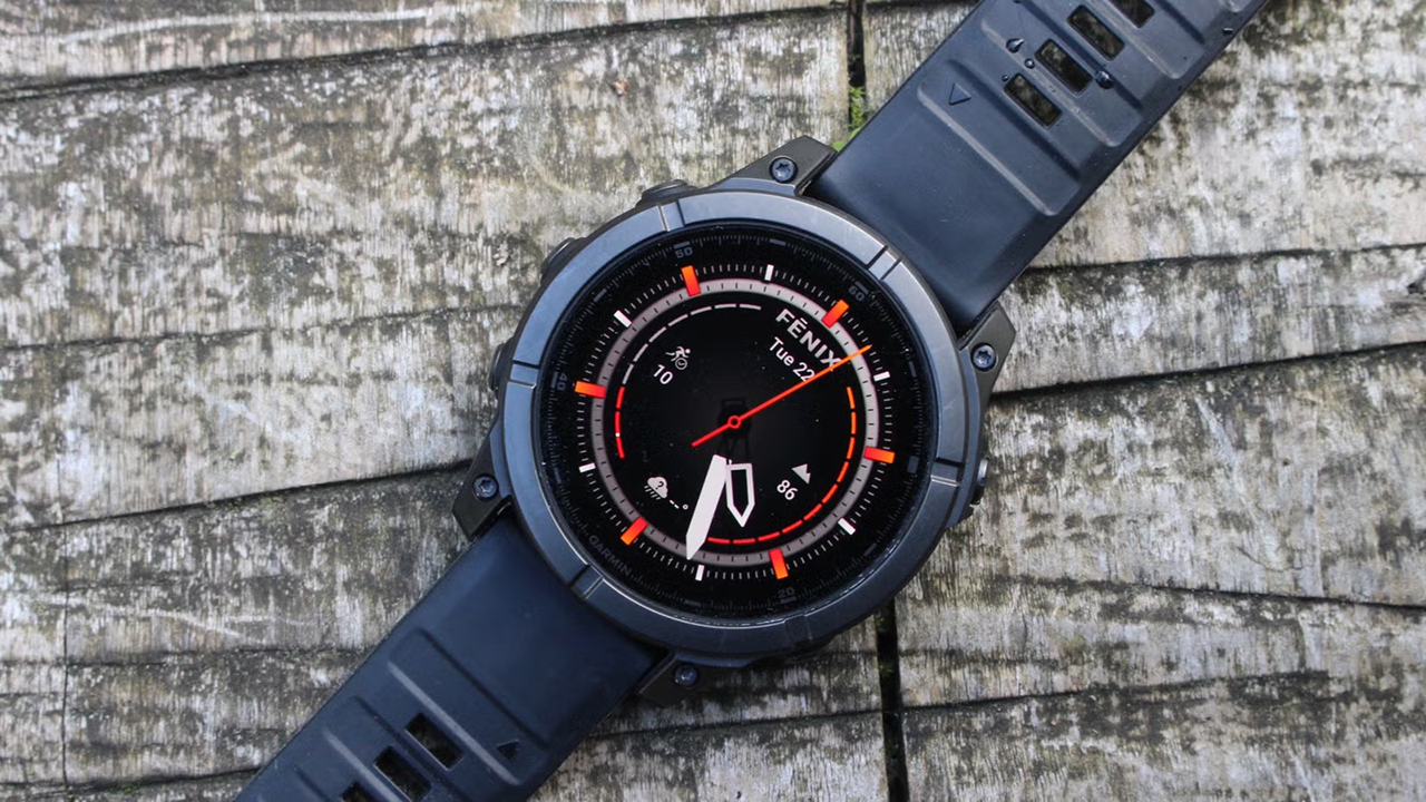 Спортивные часы Garmin fenix E, 47 мм, AMOLED, серебристый безель, чёрный силиконовый ремешок — Умные функции – в числе полезного