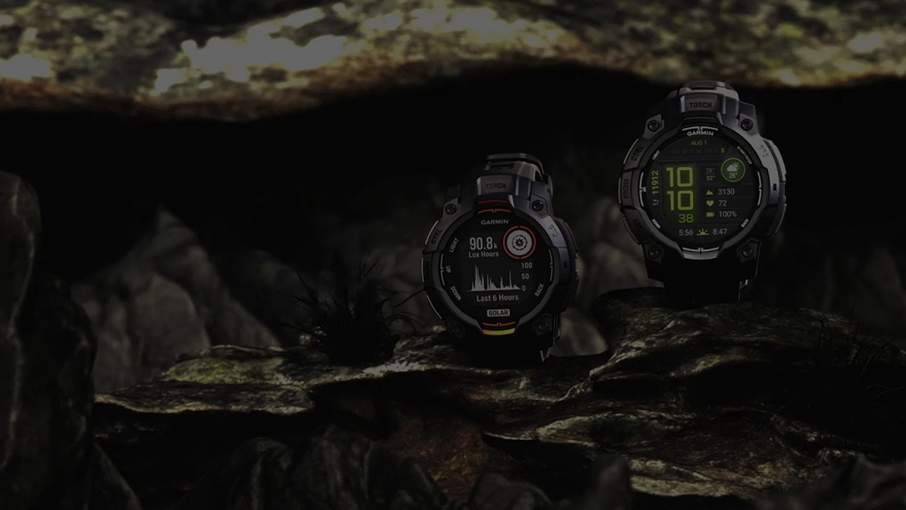 Спортивные часы Garmin Instinct 3, 45 мм, AMOLED, чёрный силиконовый ремешок — Заряда хватит надолго