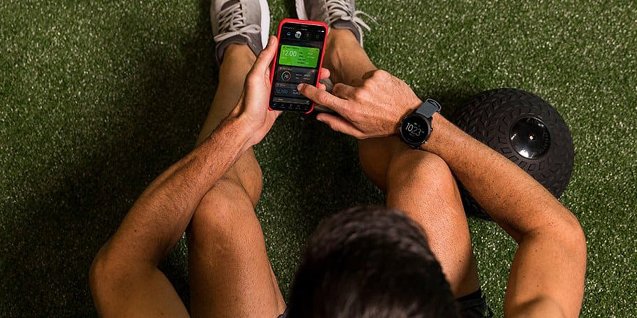 Спортивные часы Garmin Instinct 2 Solar, 45 мм, силиконовый ремешок графитового цвета — Связь с окружающими