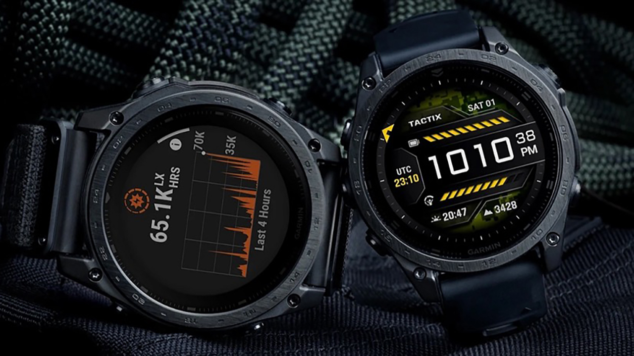 Спортивные часы Garmin tactix 8, 51 мм, AMOLED, силиконовый ремешок чёрный/«серая галька» — AMOLED-дисплей 1,4"
