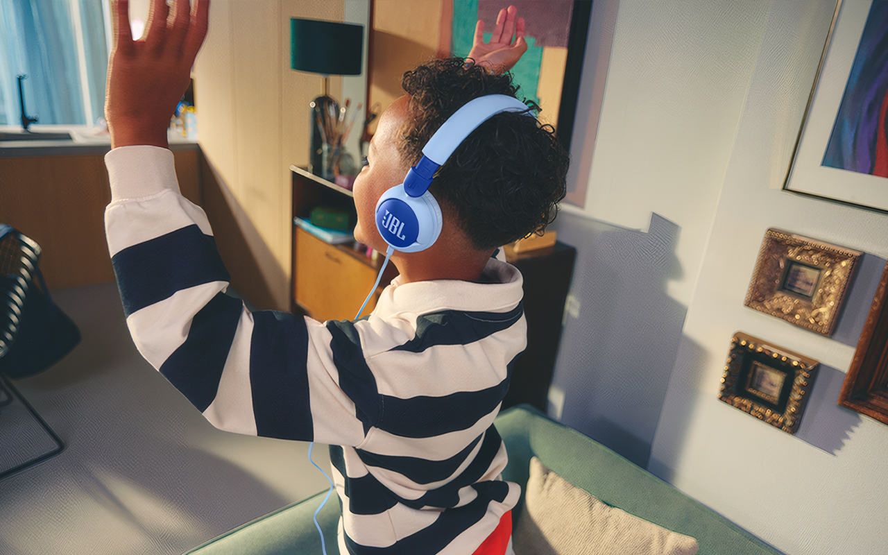 Детские проводные наушники JBL 320 — Достойное качество звучания