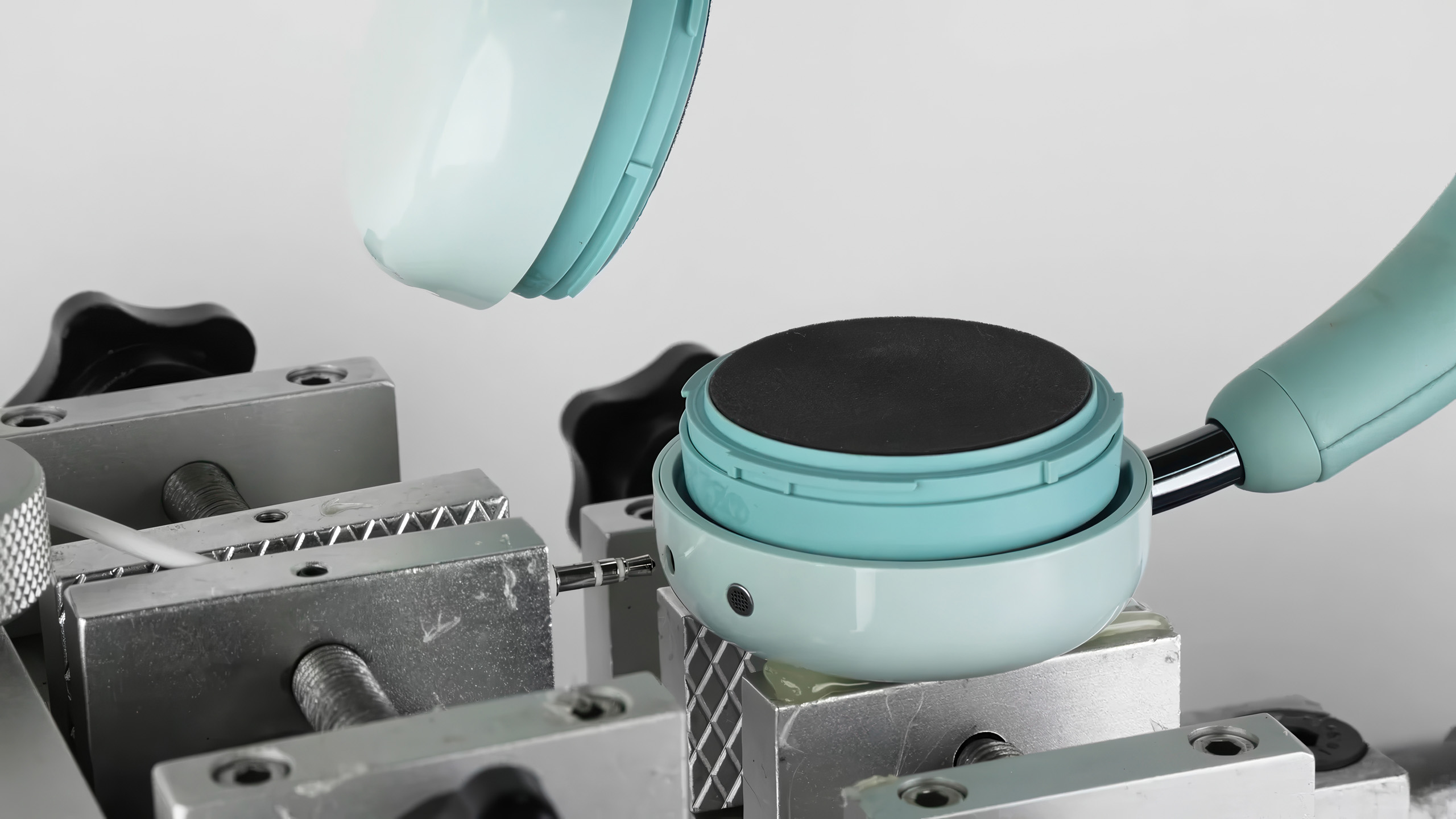 Беспроводные наушники CMF Headphone Pro by Nothing — Звук, с которым не хочется расставаться