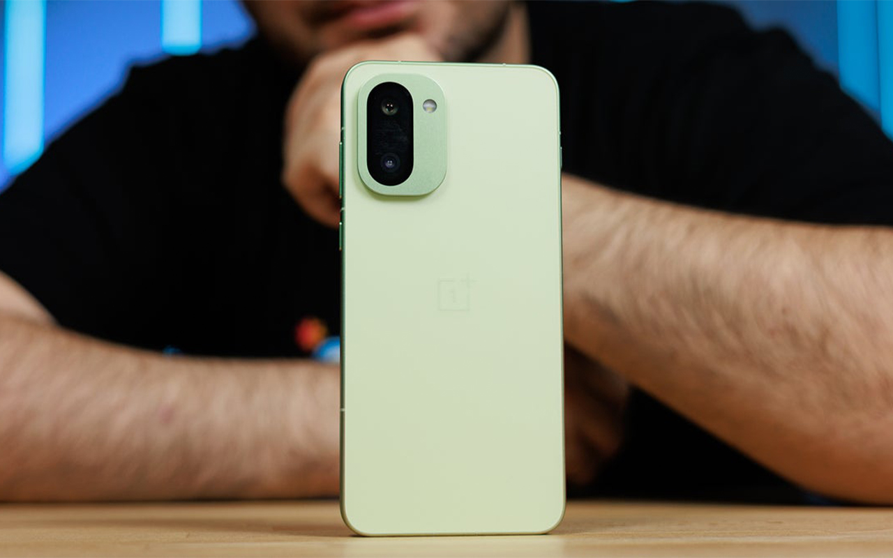 Смартфон OnePlus 15R 12 ГБ + 512 ГБ («Мятный бриз» | Mint Breeze) (версия Global) — Высочайшая производительность в любых задачах