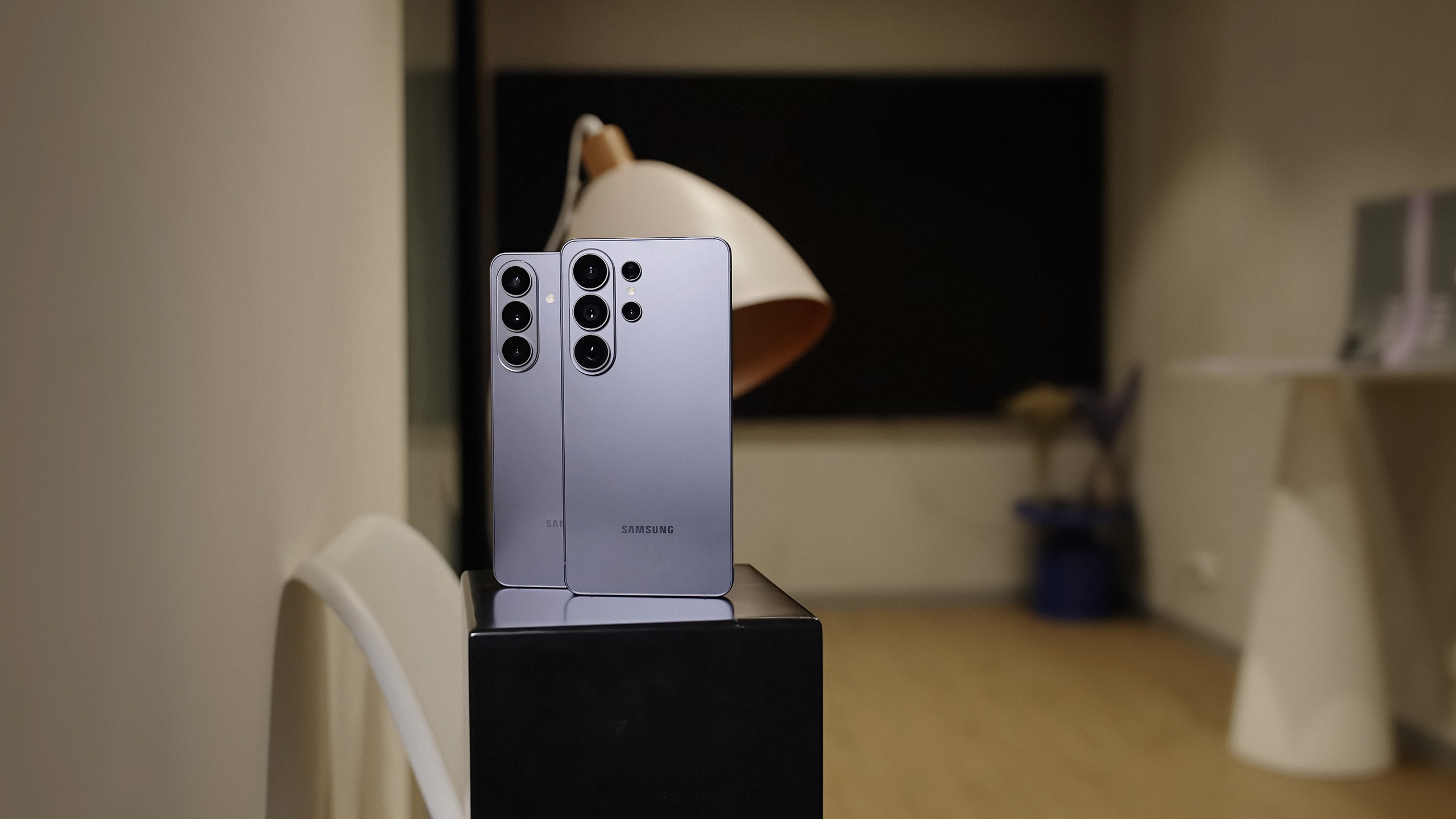 Смартфон Samsung Galaxy S26 Ultra 12 ГБ | 256 ГБ (Белый | White) (Snapdragon) — Производительность, охлаждение и зарядка