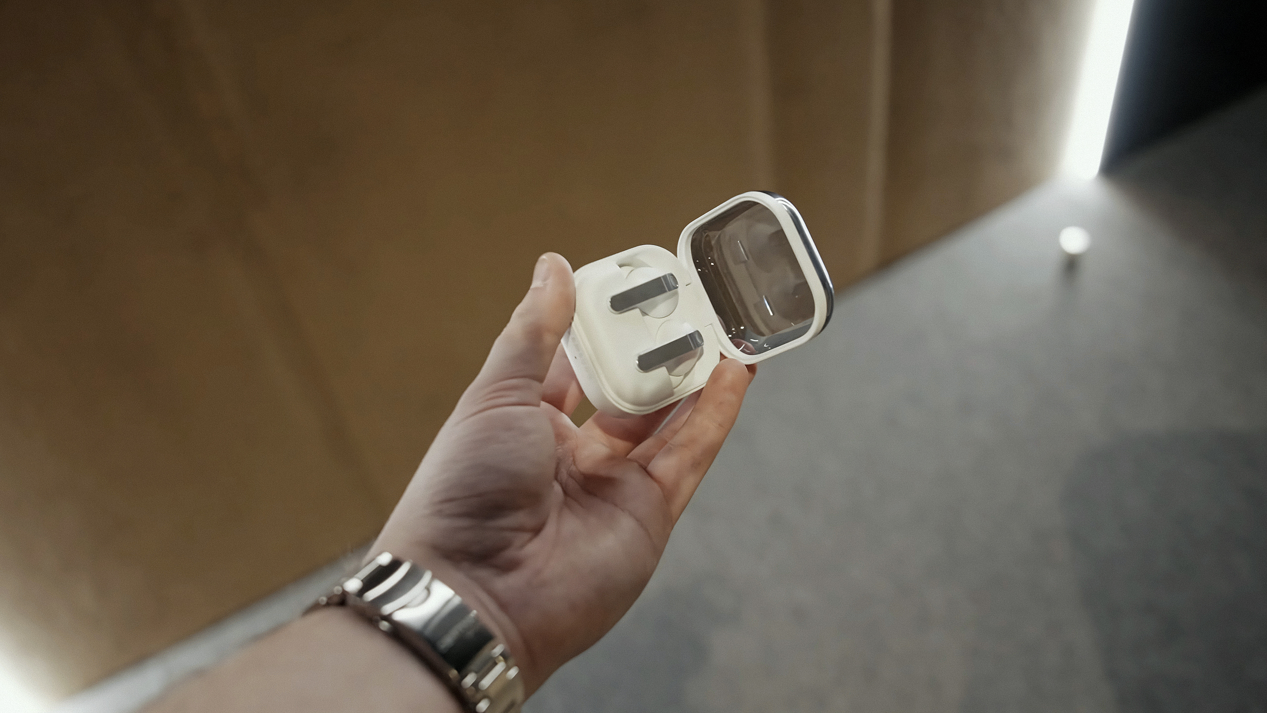 Беспроводные наушники Samsung Galaxy Buds4 (TWS) — Преимущества экосистемы