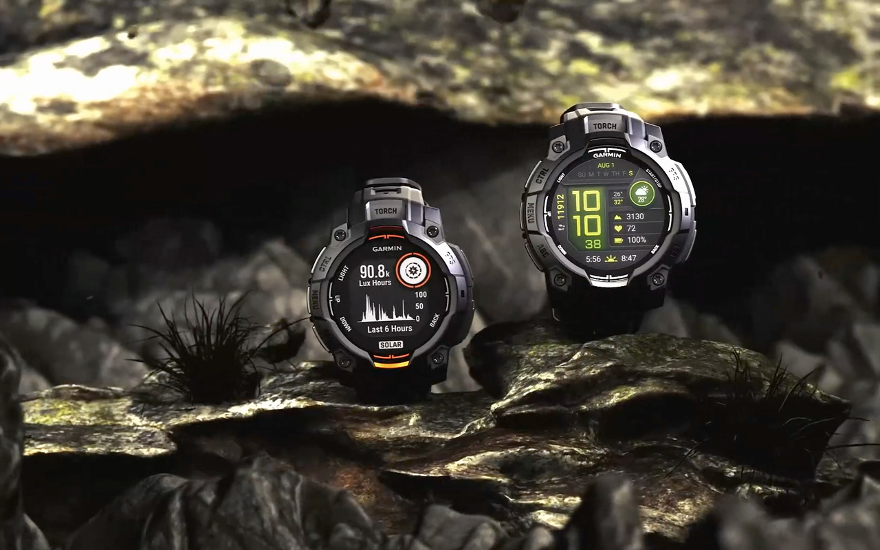 Спортивные часы Garmin Instinct 3, 50 мм, AMOLED, силиконовый ремешок цвета «чёрный/синий» — Для тех, кто не боится сложных маршрутов